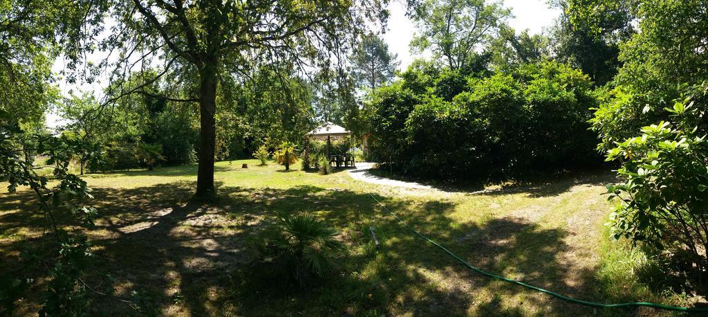 Manoir De Tireveste Lesperon  Luaran gambar